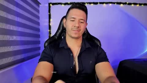 Snapshot of ransoj chatting on March 1, 12:23 am Jonas online show from March 1, 12:23 am