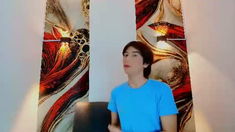raphael_nyon1 online show from June 16, 3:53 am