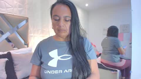 Raquel Moore  online show from March 22, 10:13 pm