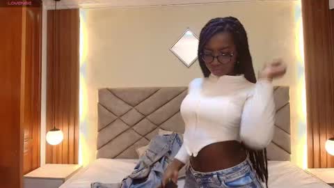 Raquel online show from February 7, 11:47 am