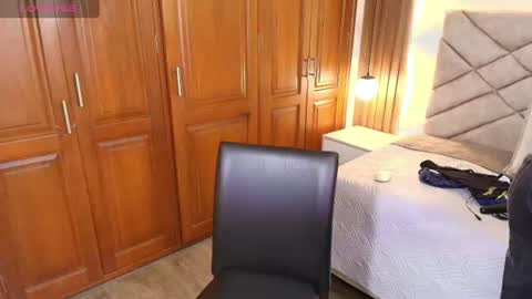 Raquel online show from June 23, 12:03 pm