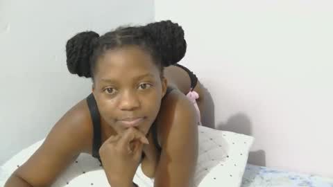 Snapshot of rare_pearl01 chatting on April 1, 10:16 am Rare Pearl01 online show from April 1, 10:16 am