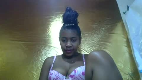 Snapshot of rasoaa chatting on June 15, 6:43 pm Rasoaa online show from June 15, 6:43 pm