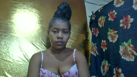 Snapshot of rasoaa chatting on June 20, 12:52 pm Rasoaa online show from June 20, 12:52 pm