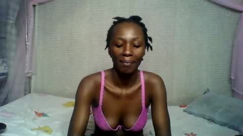 Snapshot of rasta_berry chatting on June 20, 6:38 am rasta online show from June 20, 6:38 am
