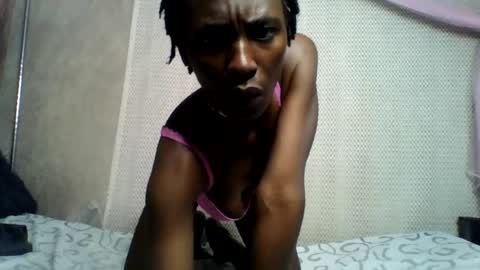 Snapshot of rasta_berry chatting on July 30, 3:16 am rasta online show from July 30, 3:16 am