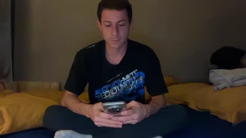 Snapshot of ratata9769 chatting on November 15, 10:37 pm ratata9769 online show from November 15, 10:37 pm