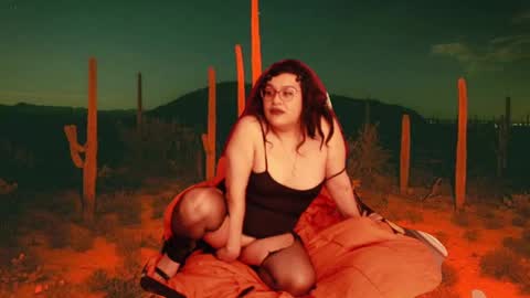 Snapshot of rattlesnakebitch chatting on December 4, 6:00 am Rattlesnake Bitch 666 online show from December 4, 6:00 am