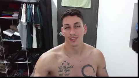 Snapshot of raul240335 chatting on May 12, 3:31 pm Raul online show from May 12, 3:31 pm