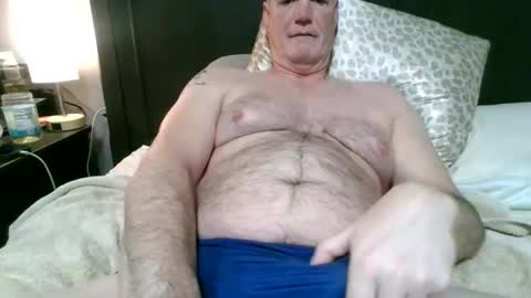 Snapshot of ravchat chatting on March 8, 1:14 pm ravchat online show from March 8, 1:14 pm