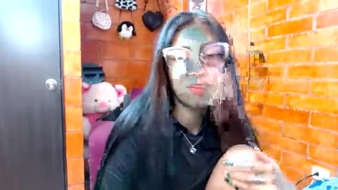 Snapshot of raven__purple chatting on March 9, 5:44 am raven__purple online show from March 9, 5:44 am