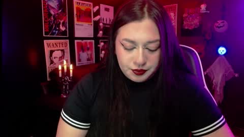 Snapshot of raven_darkk chatting on September 29, 8:24 pm Raven online show from September 29, 8:24 pm