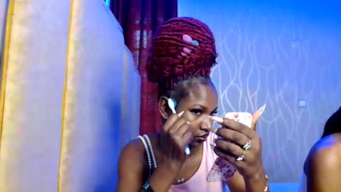 Snapshot of raven_luxe chatting on May 30, 12:13 pm Raven online show from May 30, 12:13 pm
