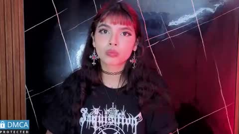 Snapshot of raven_rox_ chatting on November 20, 4:01 am raven_rox_ online show from November 20, 4:01 am