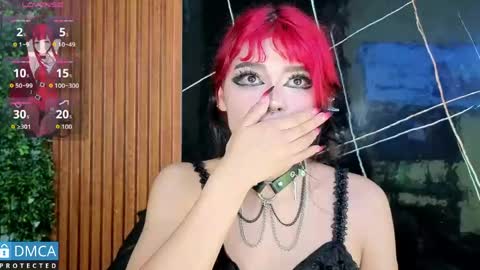 Snapshot of raven_rox_ chatting on June 2, 7:05 pm raven_rox_ online show from June 2, 7:05 pm