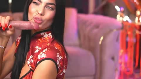 Lav online show from May 13, 7:11 pm