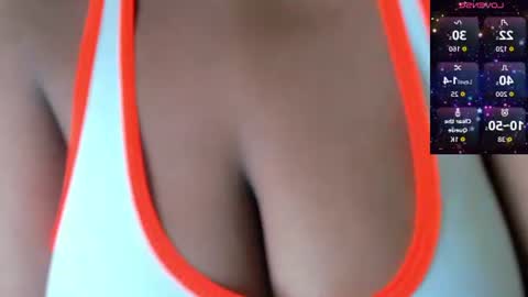 ravennova_ online show from June 26, 2:43 pm
