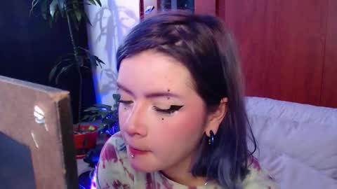 raventh_ online show from February 18, 10:00 am