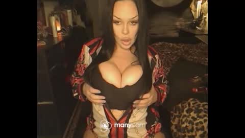 Snapshot of ravenxlee chatting on March 27, 6:51 pm ravenxlee online show from March 27, 6:51 pm
