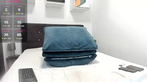 Snapshot of rawadam chatting on June 12, 6:23 am Adam online show from June 12, 6:23 am