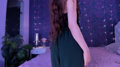 Snapshot of rawdare chatting on September 15, 7:03 pm Lillian online show from September 15, 7:03 pm