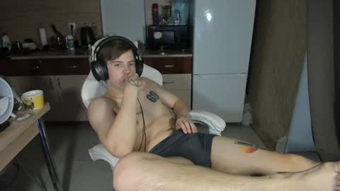 Ray online show from December 6, 7:54 am