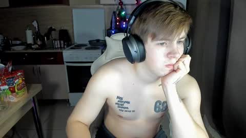 Ray online show from December 31, 9:50 pm