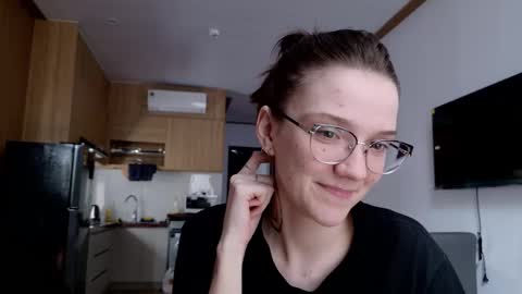 Ray-Ray online show from February 5, 3:22 am