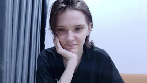 Ray-Ray online show from April 2, 11:41 am