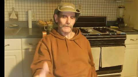 Ray online show from November 21, 11:25 pm