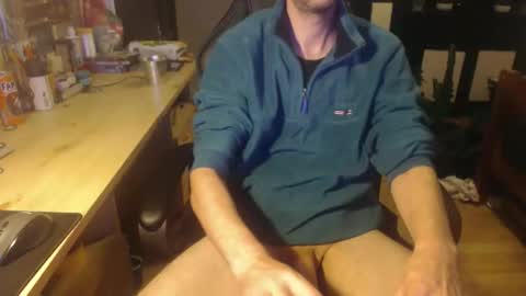 Snapshot of raymann8 chatting on February 16, 1:40 pm Ray online show from February 16, 1:40 pm