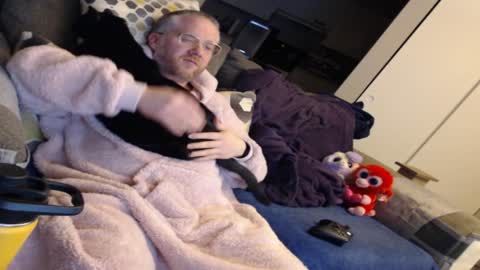 Snapshot of raymondsun chatting on January 23, 1:08 am Sunshine Ray online show from January 23, 1:08 am