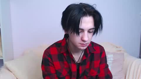 Ray online show from February 7, 11:36 am