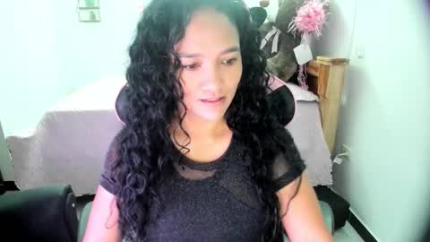Danna online show from October 12, 3:00 pm