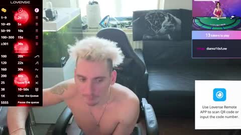 Snapshot of rayzel31 chatting on May 22, 3:39 pm Rayzel online show from May 22, 3:39 pm