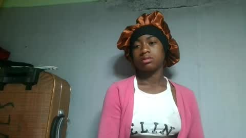 Snapshot of razafy922472 chatting on June 20, 7:38 pm razafy922472 online show from June 20, 7:38 pm