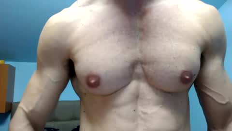 razorramon13 online show from June 19, 6:34 pm