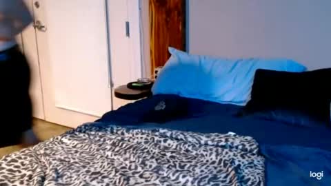 Snapshot of ready4aride2day chatting on July 16, 7:47 am ready4aride2day online show from July 16, 7:47 am