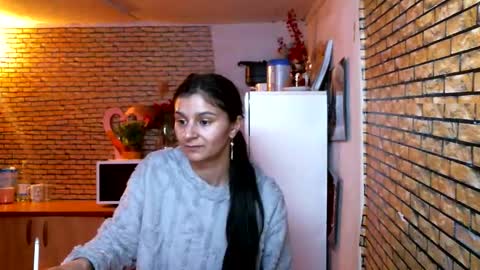 real_coupl3 online show from February 15, 8:49 pm