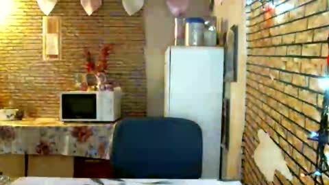 real_coupl3 online show from April 20, 12:19 pm