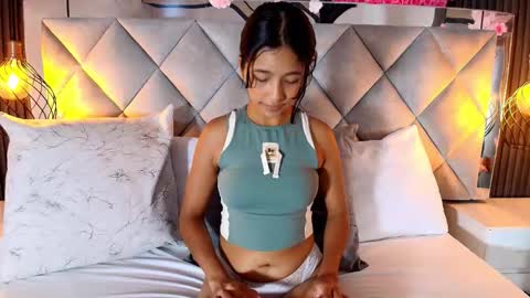 DONCELLA online show from March 9, 11:47 am