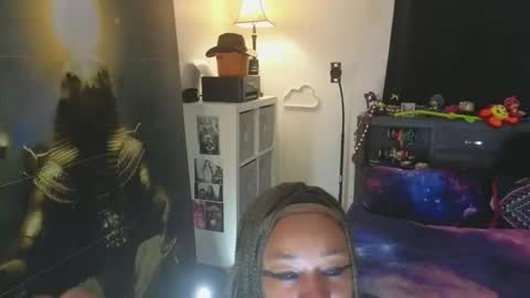 realgoddessdream online show from March 13, 2:18 am