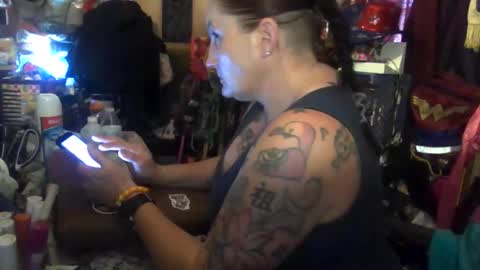 reallyredrum69th online show from November 21, 5:55 pm