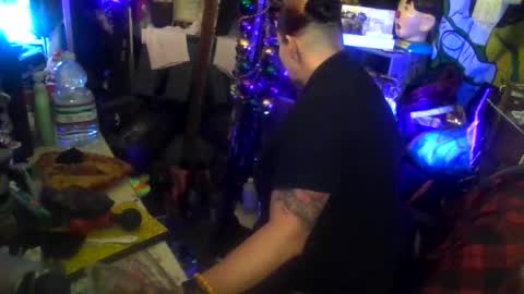 reallyredrum69th online show from February 25, 3:38 am