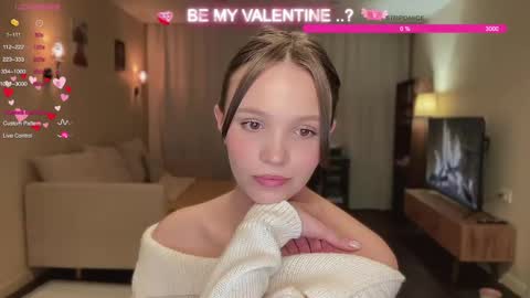 Snapshot of realsupermichael chatting on February 11, 8:10 pm AliceEve online show from February 11, 8:10 pm