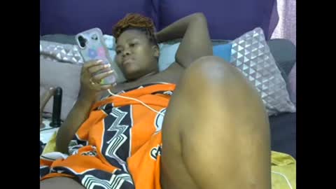 REAL1SWEETHEART online show from February 11, 6:18 am