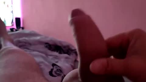 Snapshot of realybigdick21cm chatting on May 31, 11:28 pm realybigdick21cm online show from May 31, 11:28 pm