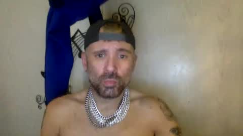 Snapshot of realzilla69 chatting on December 9, 8:01 pm realzilla69 online show from December 9, 8:01 pm