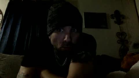 Snapshot of realzilla69 chatting on January 5, 7:28 am realzilla69 online show from January 5, 7:28 am