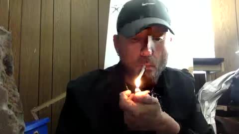 Snapshot of realzilla69 chatting on February 23, 8:55 pm realzilla69 online show from February 23, 8:55 pm